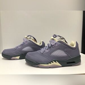 BNNW - Nike Air Jordan 5 Retro Low Women size 7US